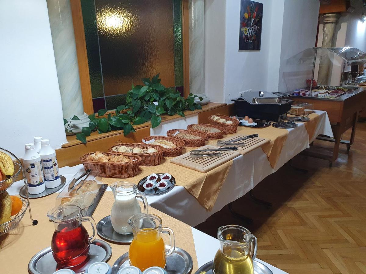 Kurhotel Renona Rehabilitation Земмеринг Экстерьер фото