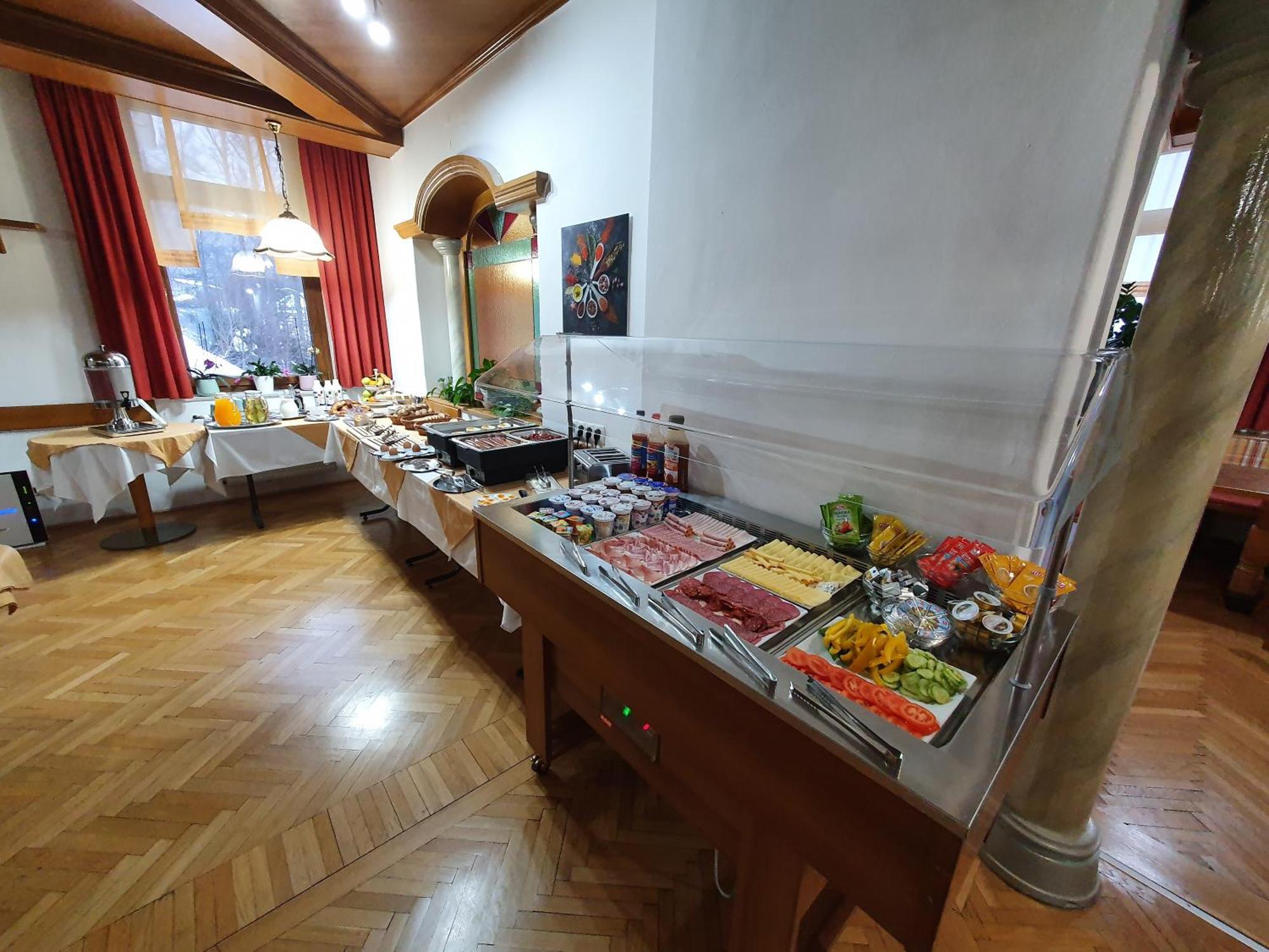 Kurhotel Renona Rehabilitation Земмеринг Экстерьер фото
